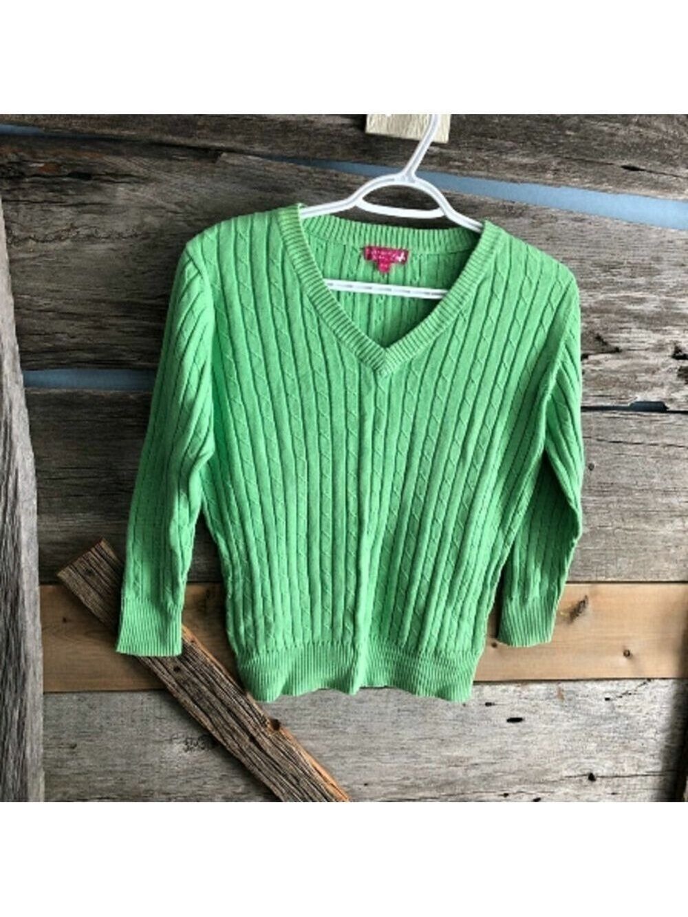 butterfly by Dalia size Med Green cable knit sweater